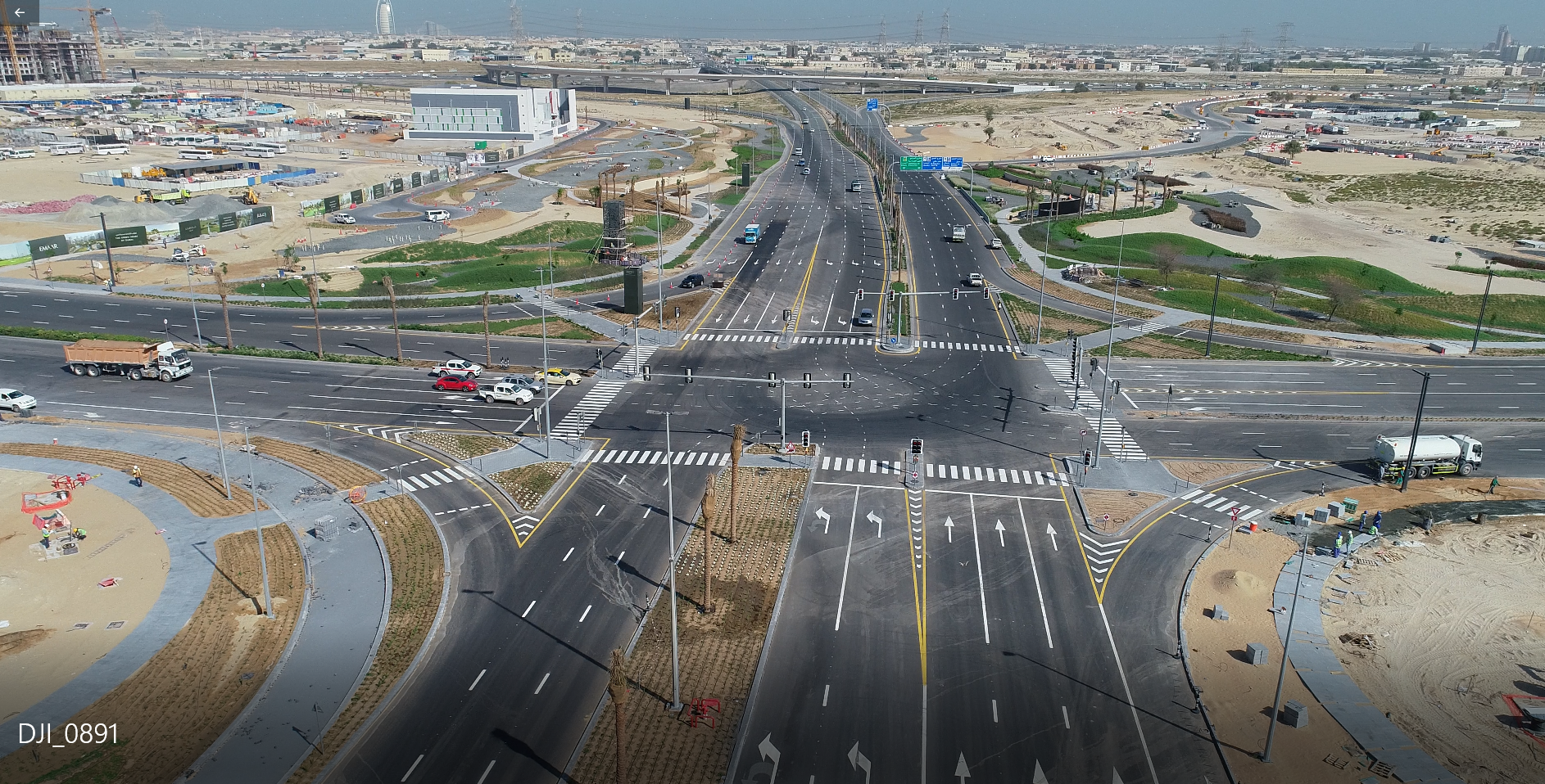 Dubai Hills Estate Grade Roads, Shallow & Deep Services