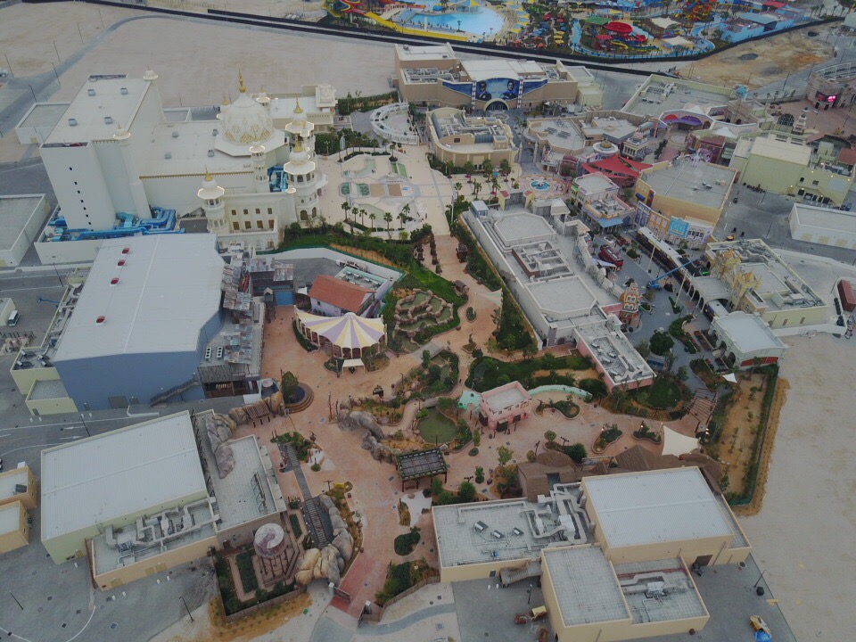 DUBAI PARKS & RESORTS